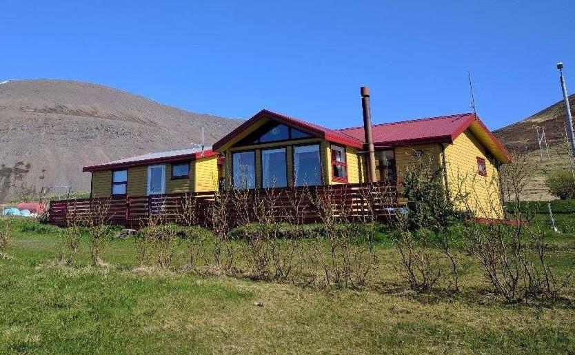 Gemlufall Guesthouse Thingeyri Екстер'єр фото